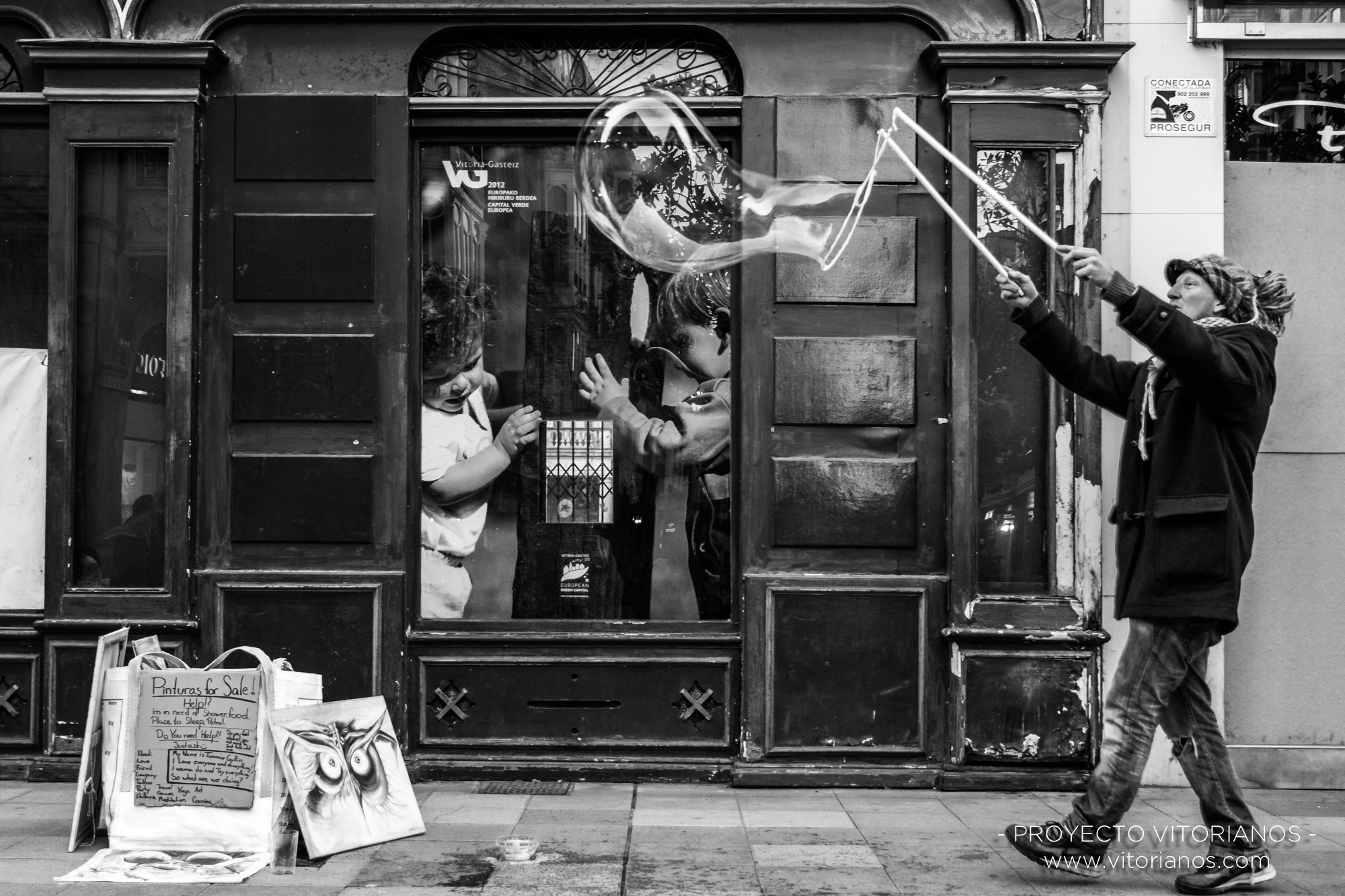 Artista callejero en C/ Postas - Foto: Patri Blanco